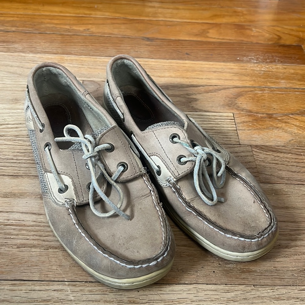 Sperry Topsider size 9